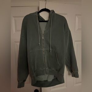 Brandy Melville zip up